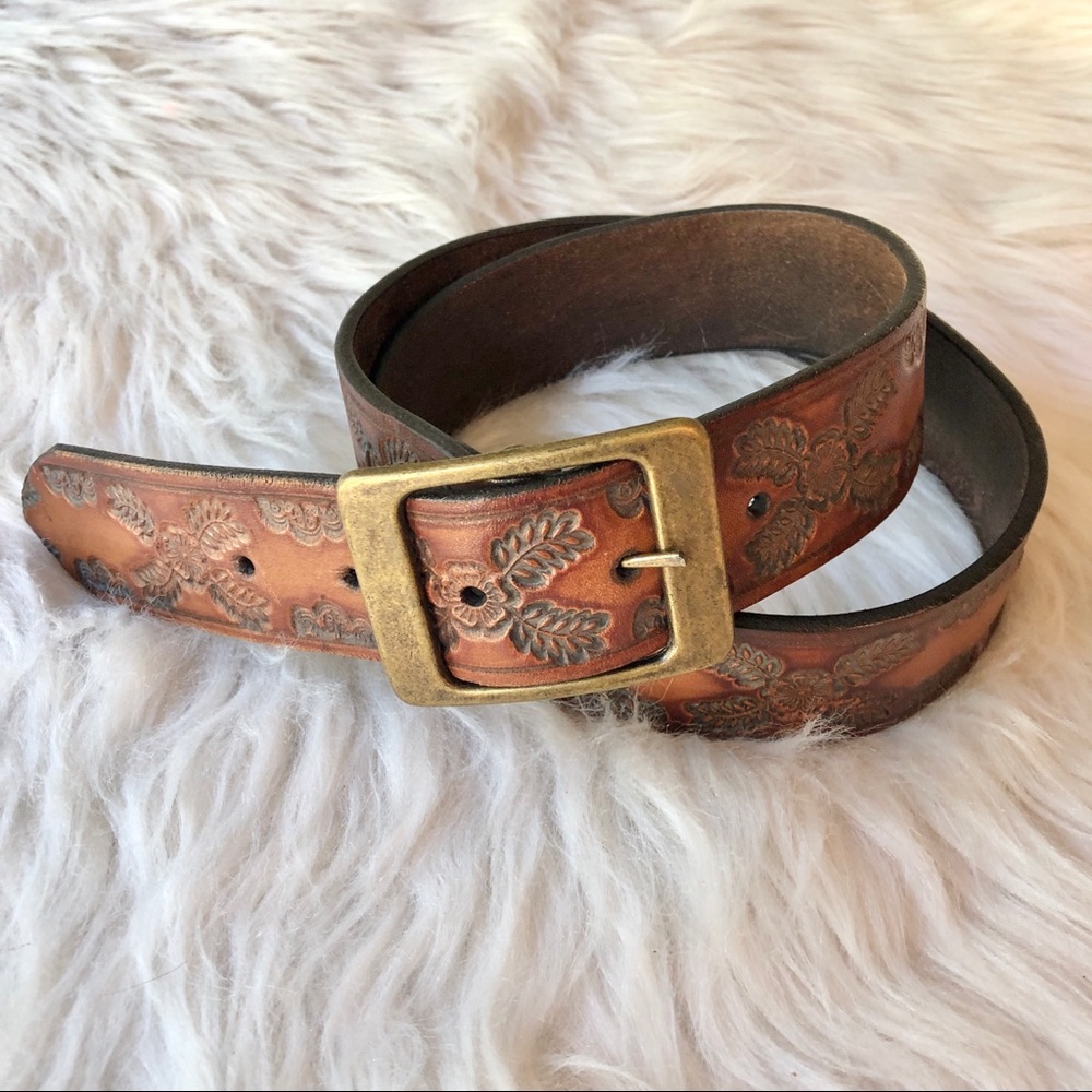 Buckle | Stamped Leather Belt w/ Brass Buckle 32